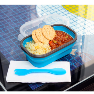 HM-026, Contenedor de alimentos plegable fabricado en silicon, con cubierto 3 en 1 (cuchara, tenedor y cuchillo), colores: azul,naranja,rojo y rosa